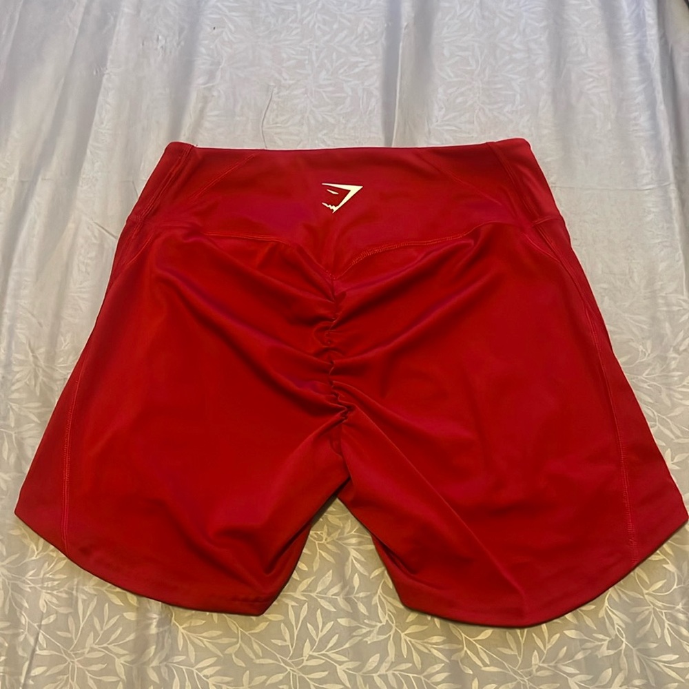 Ordered wrong size. Washed them to see if they would shrink :( NEVER WORN